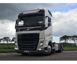 Freight Trucks